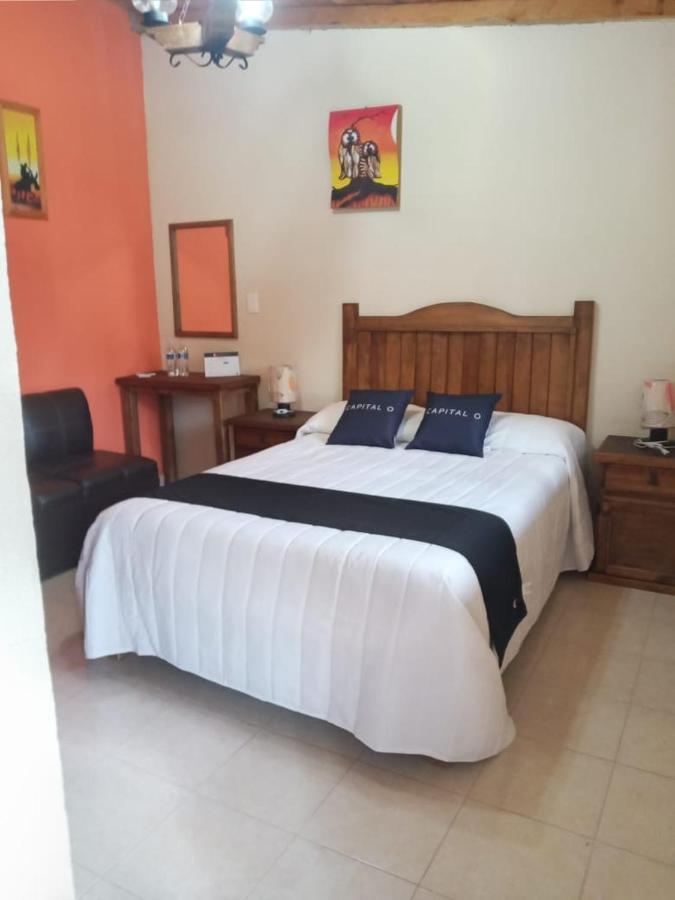 Готель Casa Manning Y Salon La Troje Omitlan de Juarez Екстер'єр фото